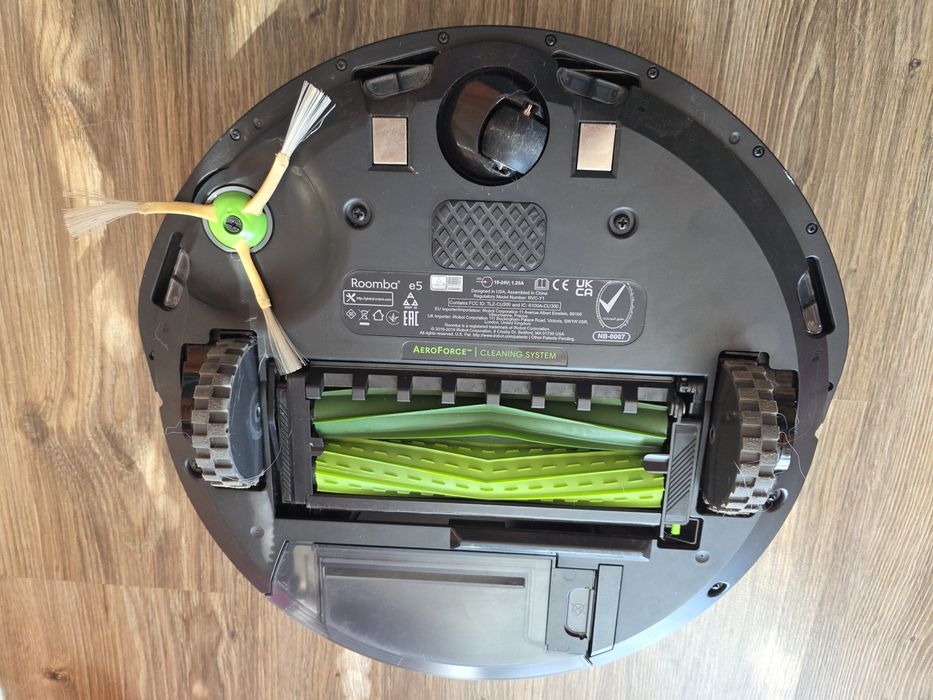Прахосмукачка робот IROBOT ROOMBA  E5