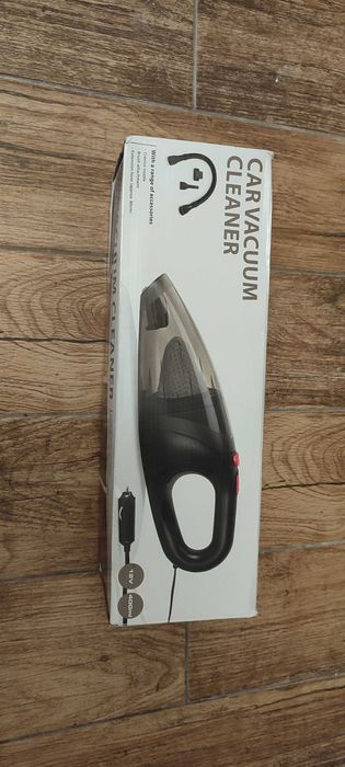 Aspirator de masina la 12V