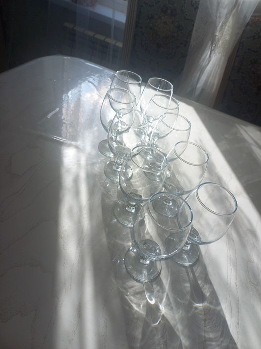 Фужир и рюмки для дома