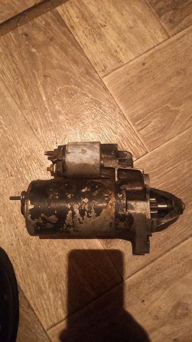 Продам стартер рабочий