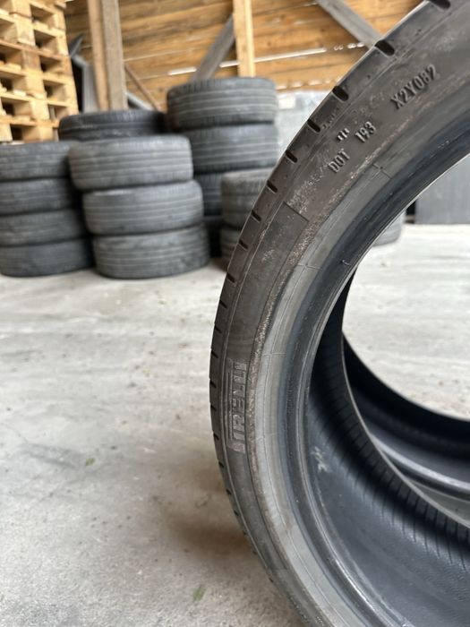 Pireli 225/40/19 dot24