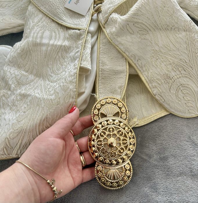 Бебешка костюм за сюнет ново 22€