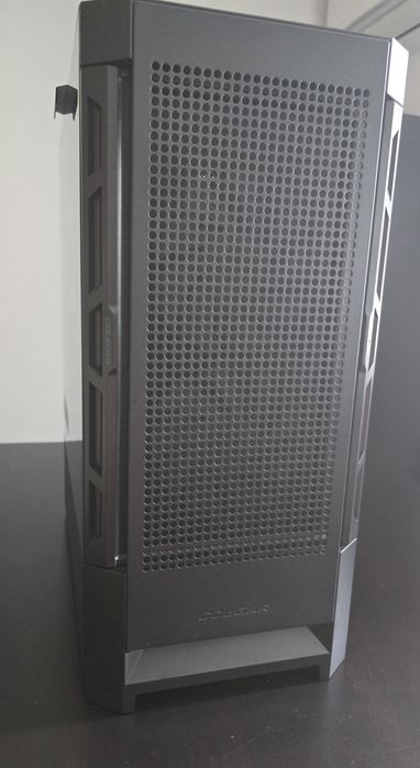 Настолен компютър G:RIGS SPARK