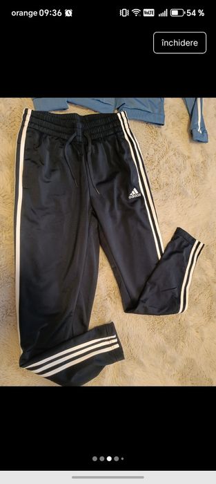 Training dama Adidas 34 Xs nou cu etichetă
