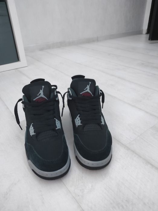 Jordan 4 retro black canvas