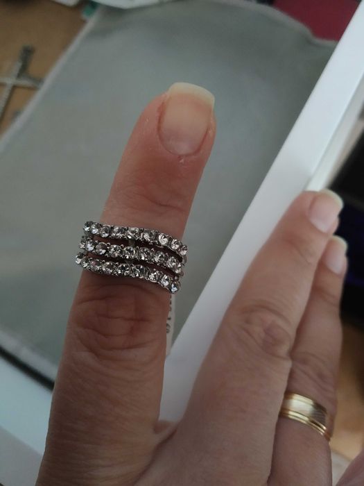 Нови бижута със и без етикет непотъмняващи