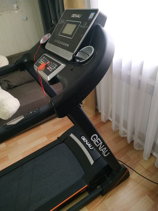 Беговая дорожка Genau