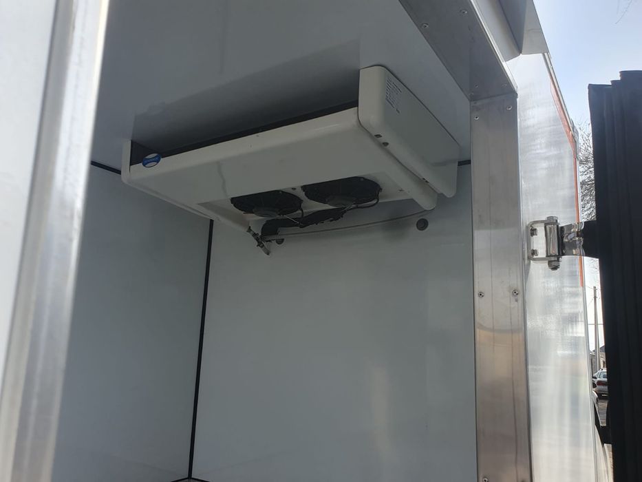 KIA K4000 рефрижератор