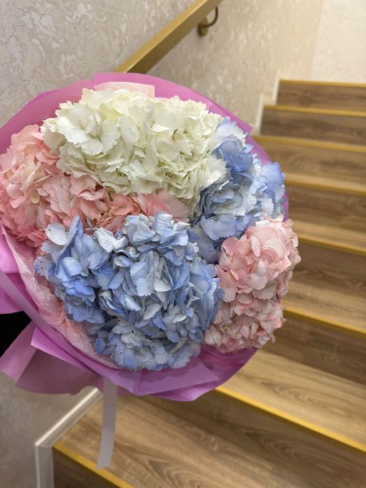 Продам цветы готовый букет