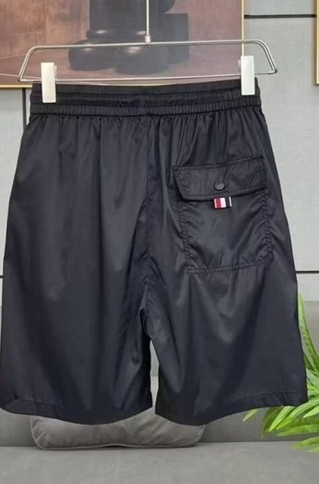 Шорты стиль монклер