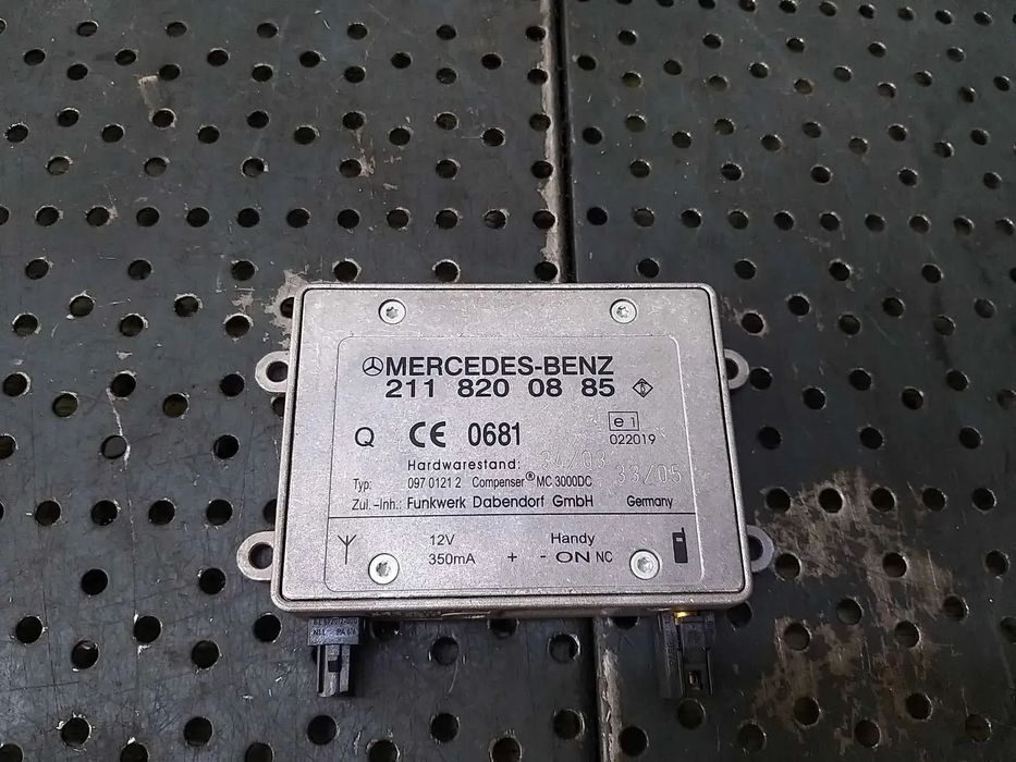 Modul amplificator antena radio mercedes e class w211 2118200885