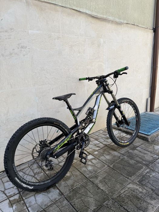 YT Industries Tues 2.0 Comp