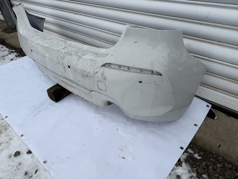 Задна броня за BMW 1 F40 (2019-2024)