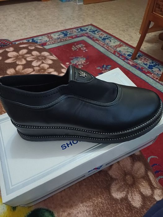 Продам туфли сезон осень.