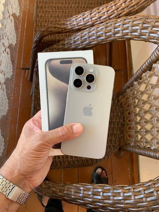Продам iPhone 15 Pro 128GB Sim телефон в хорошем состоянии.