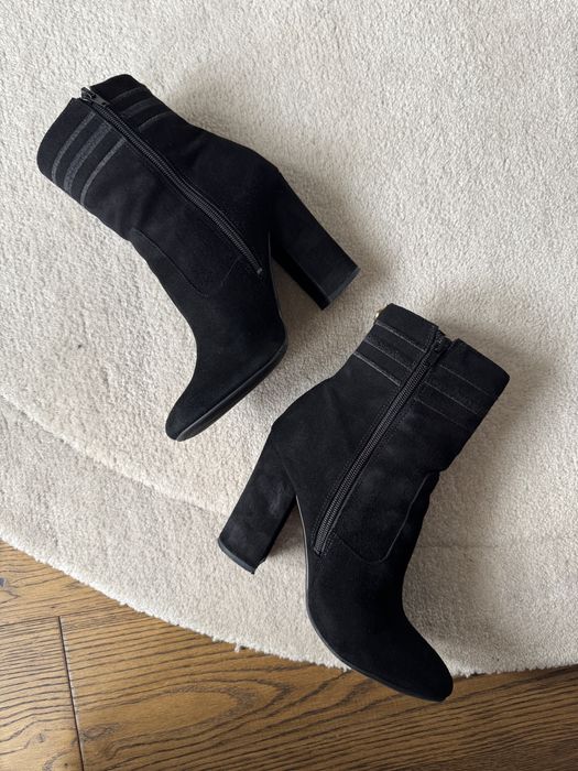 Велурени Боти GUESS