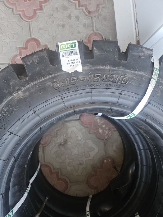 Шины вилочной кары 3тонник