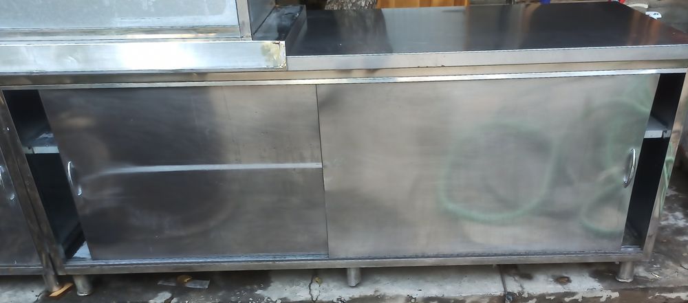 Стол из нержавейка для профессионального кухня