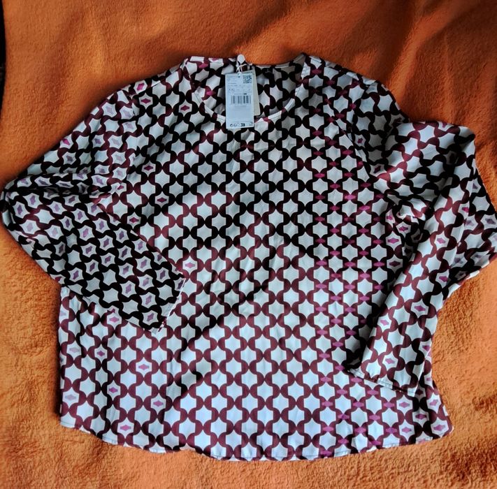 Bluza Mango cu imprimeu rosu-grena (noua)