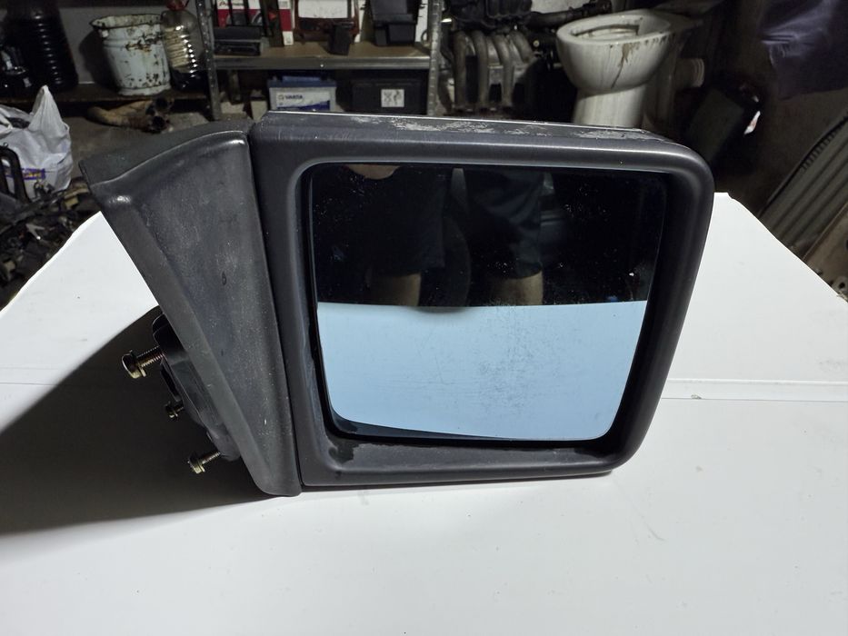 Огледала за Мерцедес 124,190 ел.