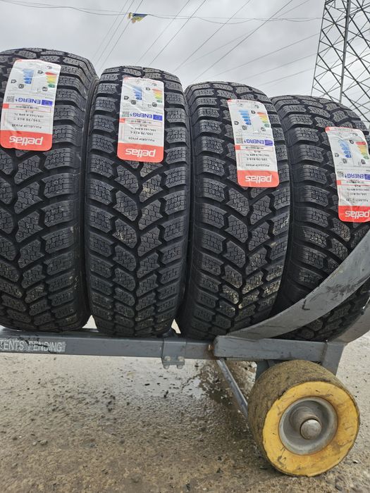 Vând anvelope iarna 195/70r15 C 195/70/15 C PETLAS