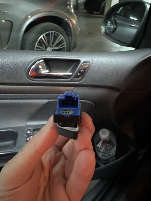 Бутон централно заключване Golf 5 , голф 5