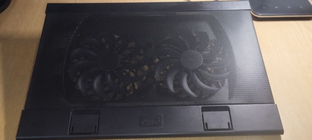 охлаждение ноутбуков DeepCool Wind Pal FS 17'