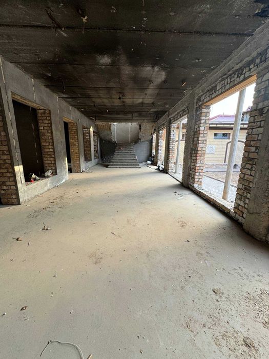 Uy sotiladi nazarbek mostadan 2km krganda