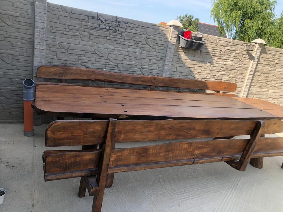 Vand masa din lemn masiv! STEJAR 10-12 locuri