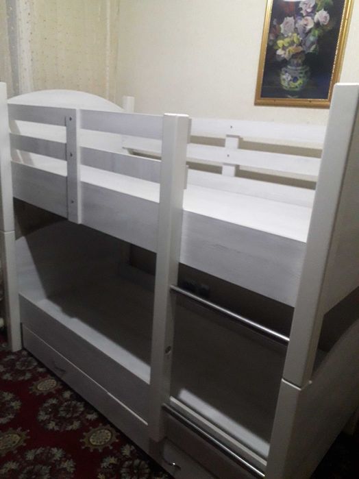 Tez va arzon narxda bolalar kravatchasi sotiladi matrasli