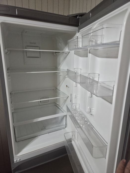 Продам холодильник.