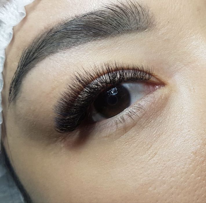 Наращивание ресничек любой сложности!