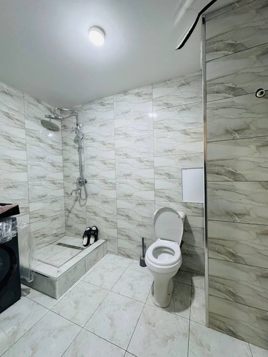 Fargona shaxar centr 2 - maktab yonida