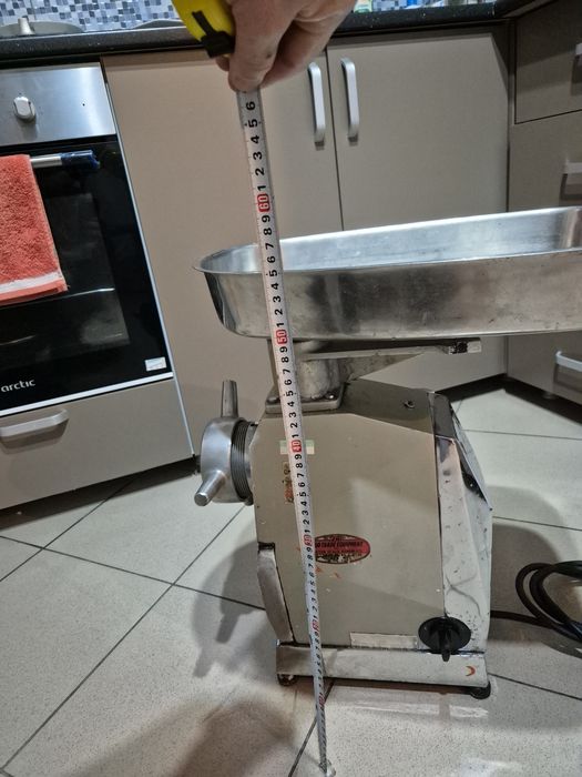 Mașină tocat carne omega te 22