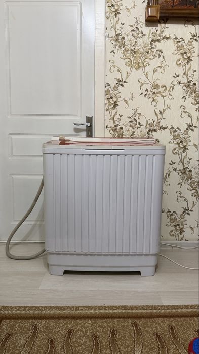 Стиральная машина полуавтомат Avngard 8кг в отличном состоянии