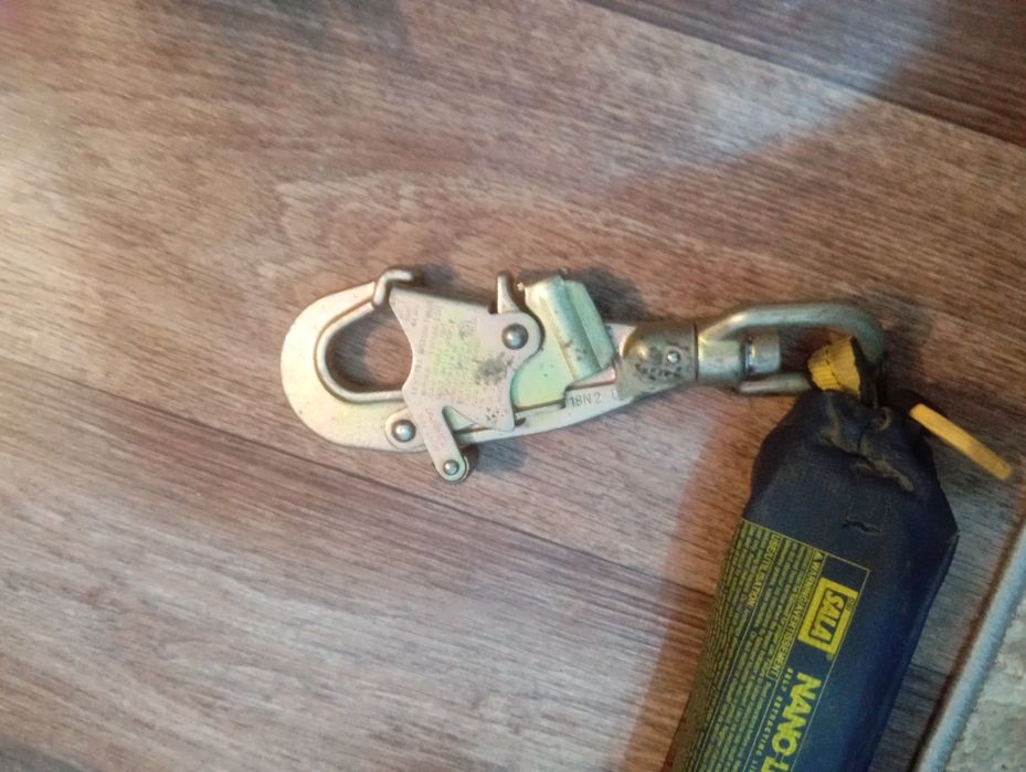 Страховочный пояс