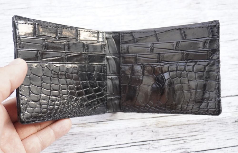 Portofel bărbătesc din piele naturala de crocodil autentic 100%