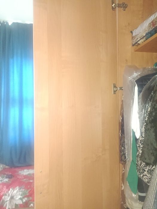 Продам шкаф большой