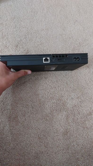 PlayStation 2 Slim + 2 контролера + 2 карти памет – Работи отлично