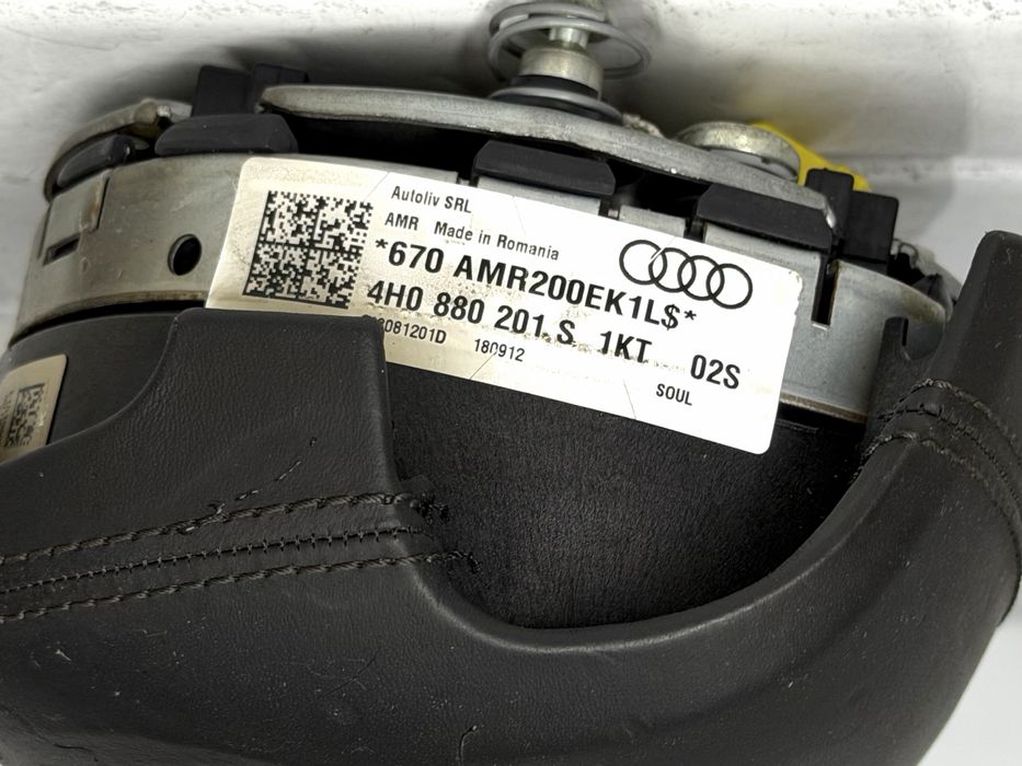 Airbag волан AUDI A6 A7 A8 Q5 Q7 4H0880201S