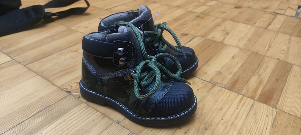 Ботинки детские Vicco, новые