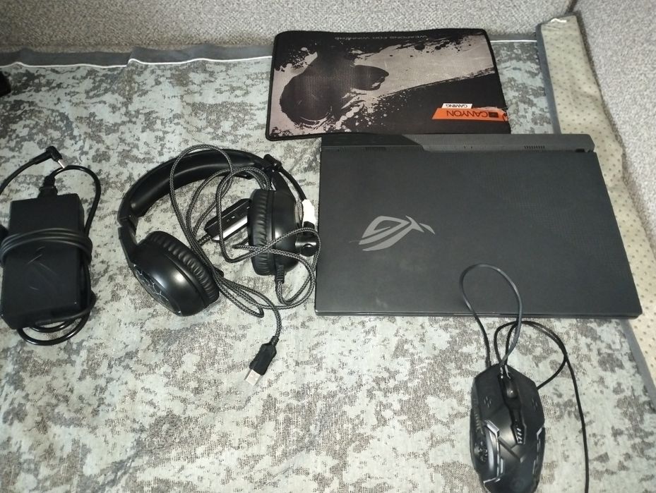 Ноутбук asus rog strix G513