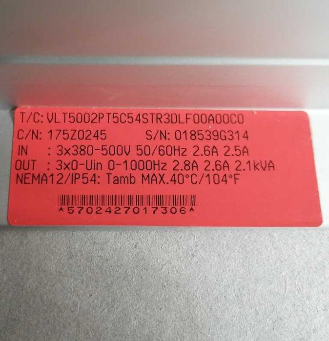 Честотен регулатор инвертор Danfoss VLT 5002 Frequency Converter