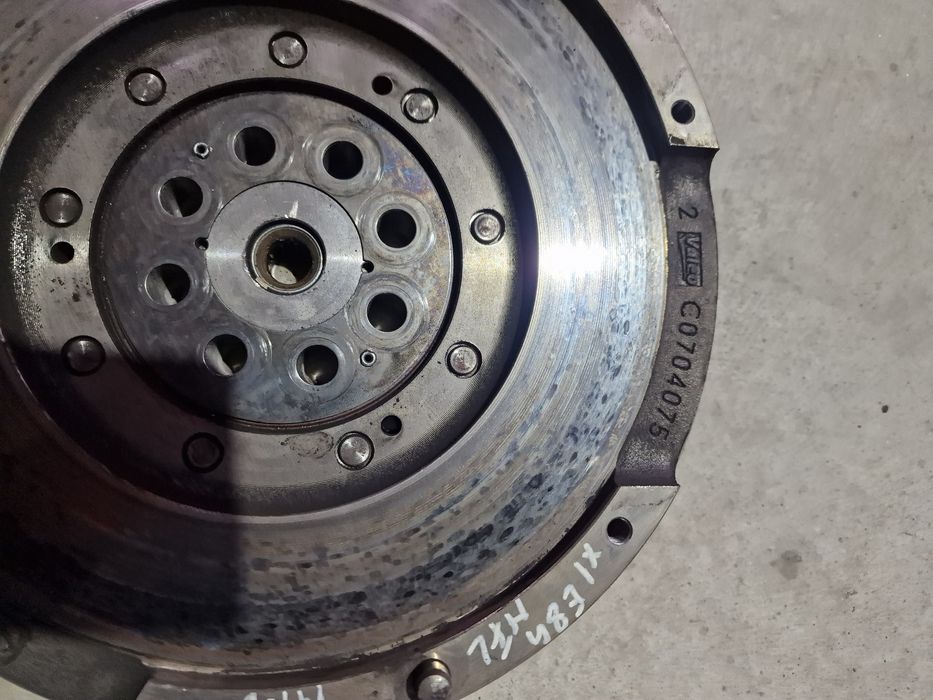Ambreiaj volanta placa disc n47 bmw e87 e90 e91 e92 x1 e84 e60 e61 e82