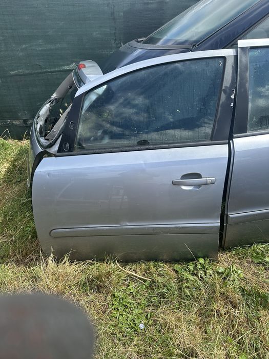 Usi , Portiere  Opel zafira 2005> Opel Combo 2004>