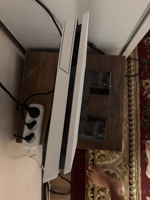 Play station 4slim