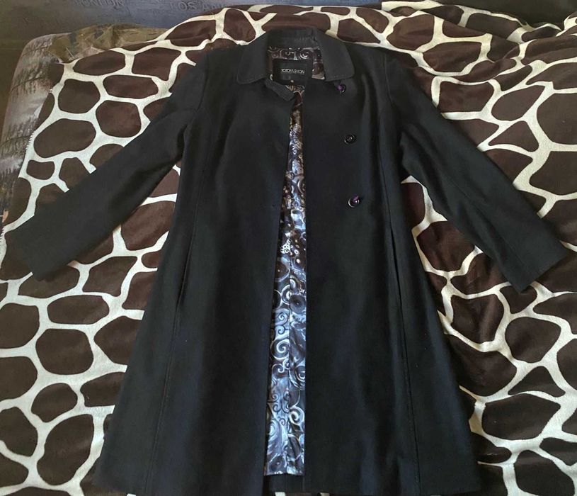 Продам пальто женское