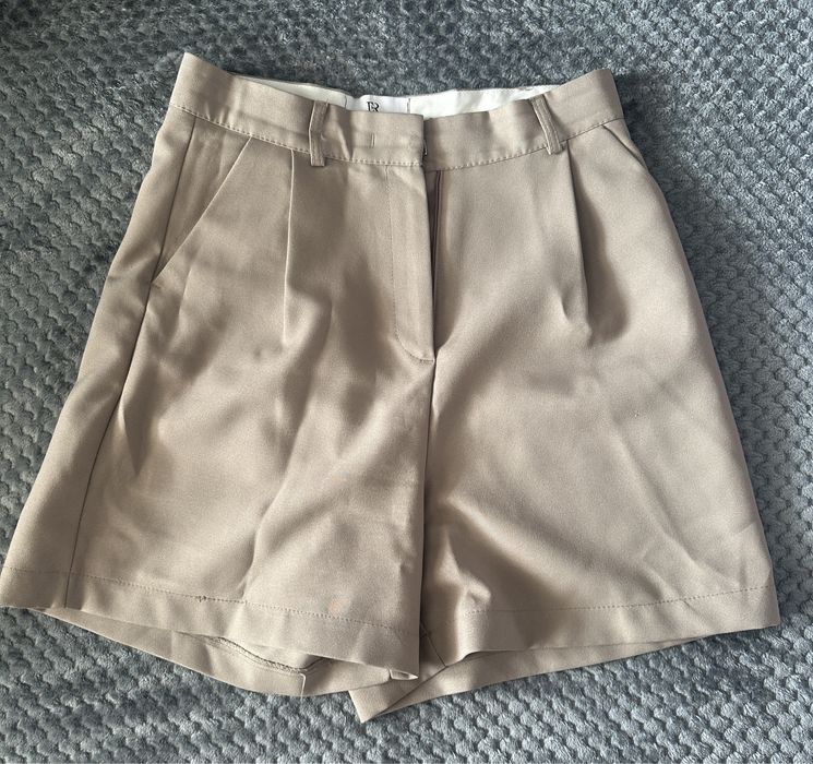 Шорты на высокой посадке