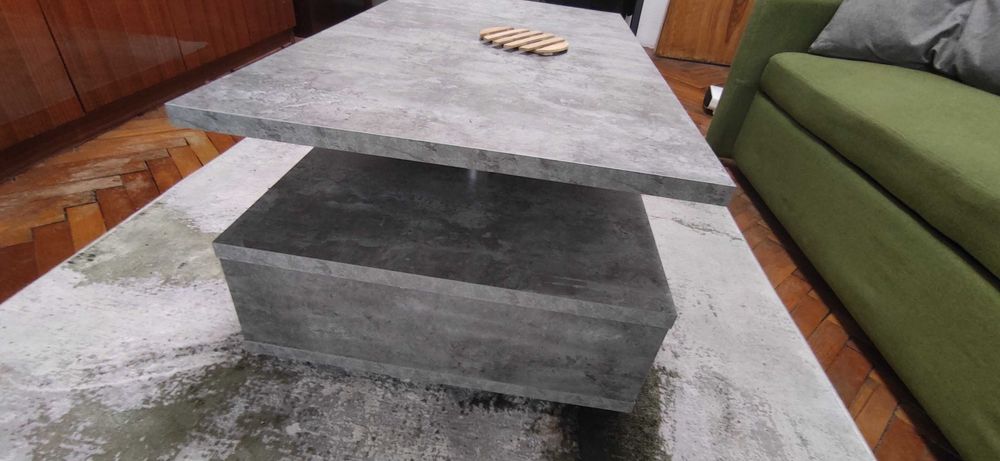 Холна маса, диван, скрин, нощни шкафчета, кутия за ключове