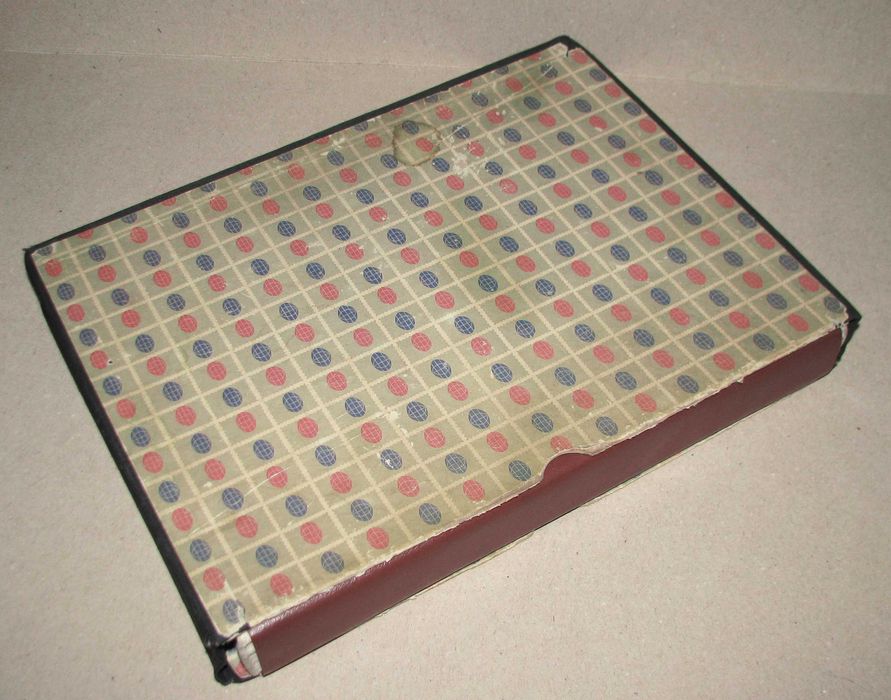 Албум класьор с клеймовани марки ок. 250 бр. бълг. руски полски